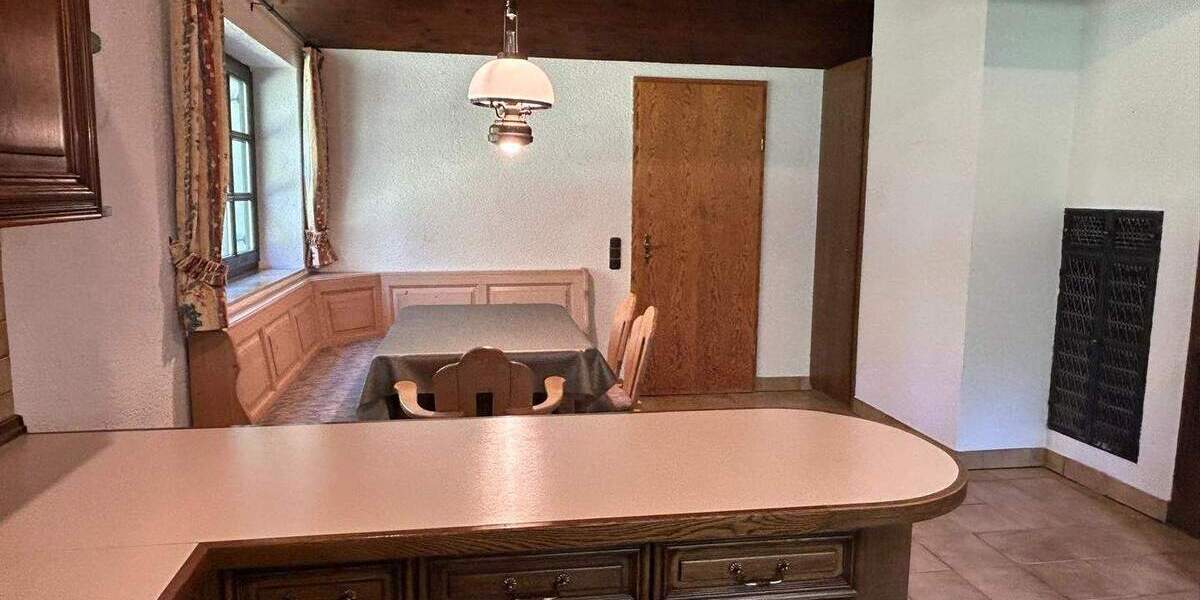 Mehrfamilienhaus, Wohnhaus Maßbach - 7 Zimmer, 186 m&sup2;, 594.000&euro; | Angebot:25690646