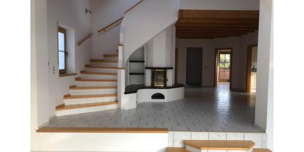 Einfamilienhaus Hohenroth - 5 Zimmer, 190 m&sup2;, 1.450&euro; | Angebot:25895287