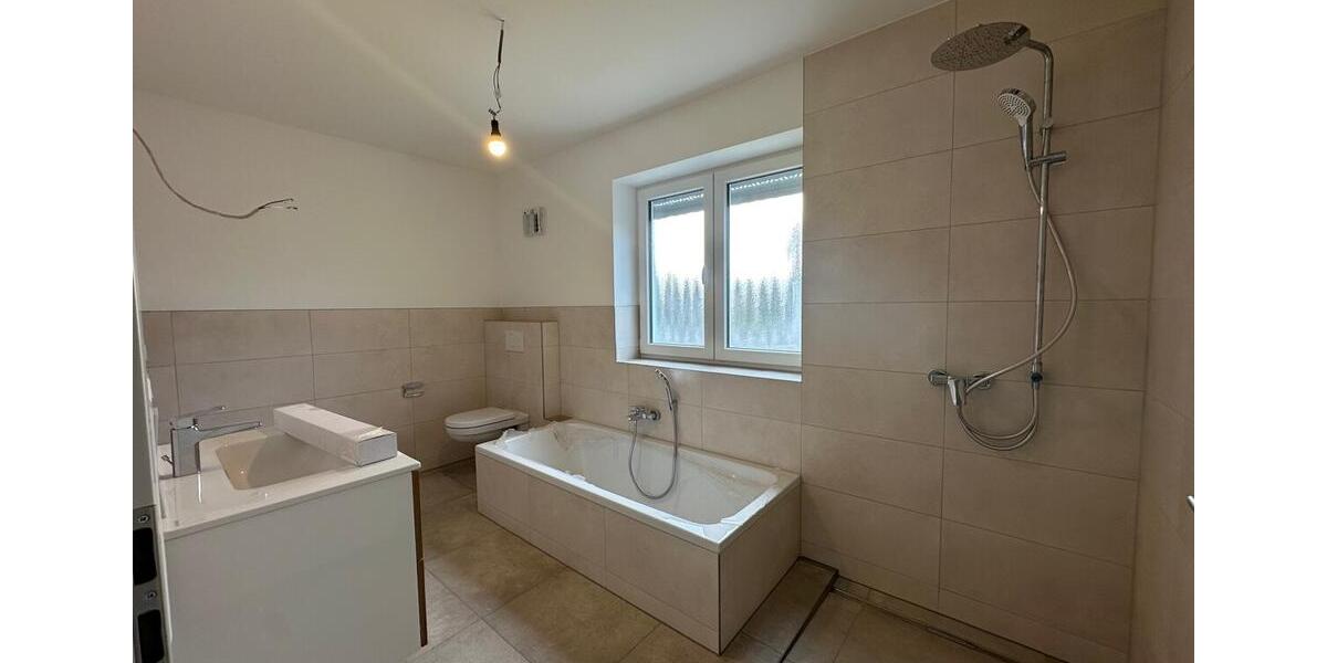 Erdgeschoßwohnung Volkach - 3 Zimmer, 100 m&sup2;, 1.150&euro; | Angebot:24626234