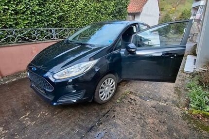 Ford Fiesta 67.000 km 8.900 &euro; Bad Kissingen 97688