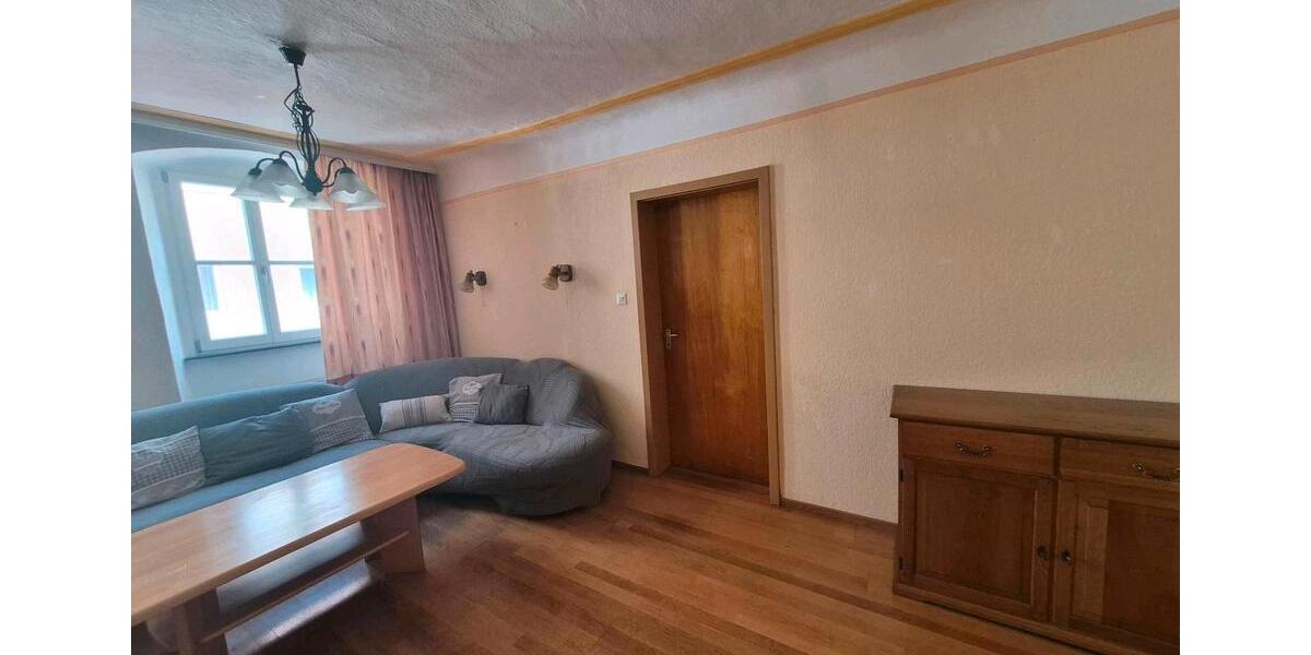 Etagenwohnung Dettelbach - 5 Zimmer, 134 m&sup2;, 480&euro; | Angebot:26619029