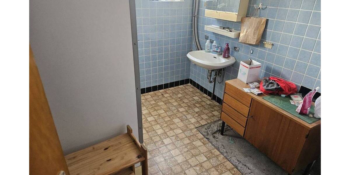 Doppelhaushälfte Burkardroth Katzenbach - 6 Zimmer, 124 m&sup2;, 145.000&euro; | Angebot:26595186
