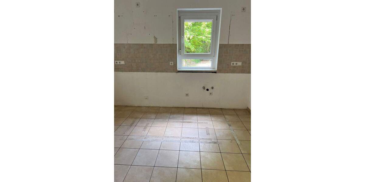 Einfamilienhaus Bad Kissingen - 6 Zimmer, 150 m&sup2;, 650.000&euro; | Angebot:26768437