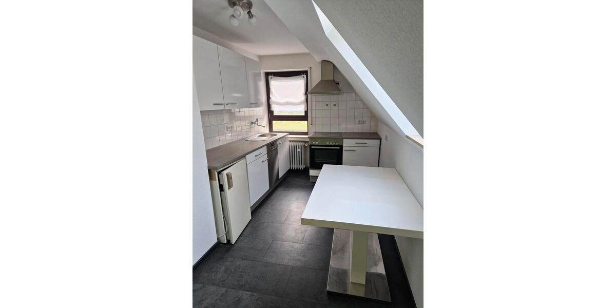 Mehrfamilienhaus, Wohnhaus Elfershausen - 5 Zimmer, 124 m&sup2;, 189.000&euro; | Angebot:24849046