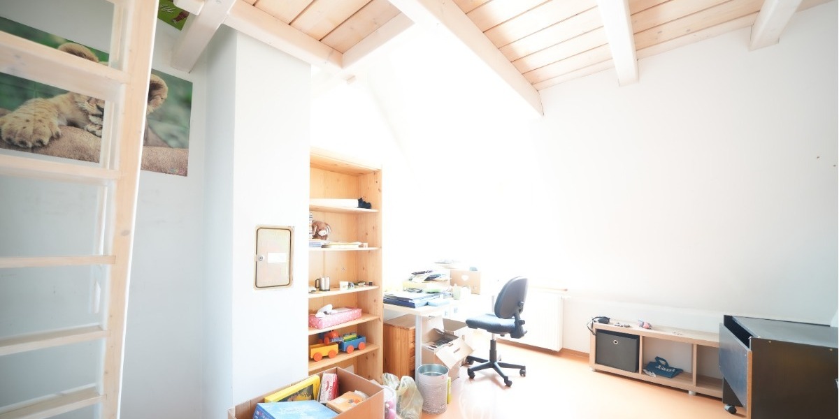 Traumhaftes Ensemble: Energieeffizientes (A) Einfamilienhaus mit Büro, großem Innenhof & Garten - Mehrfamilienhaus, Wohnhaus Fahr Fahr | Angebot:25907599