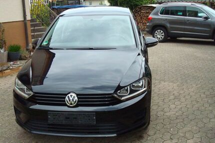VW Golf Sportsvan 77.000 km 8.900 &euro; Theres OT Obertheres 97531