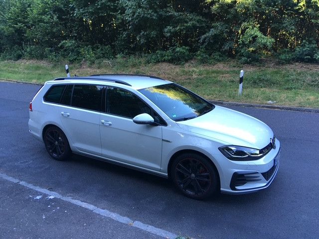 VW Golf 82.600 km 18.700 &euro; Üchtelhausen 97532