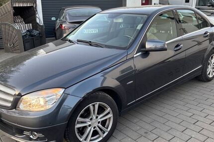 Mercedes-Benz C 220 132.000 km 9.900 &euro; Volkach 97332