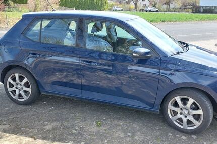 Skoda Fabia 87.500 km 6.599 &euro; Werneck 97440