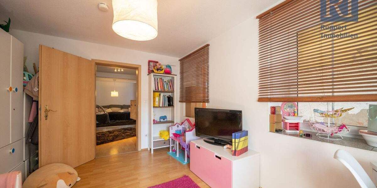 Etagenwohnung Oberpleichfeld - 4 Zimmer, 99 m&sup2;, 242.000&euro; | Angebot:25666651