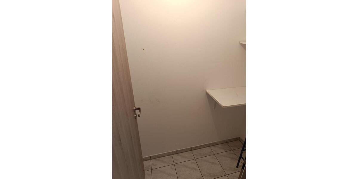 Etagenwohnung Schweinfurt Gartenstadt - 2 Zimmer, 67 m&sup2;, 945&euro; | Angebot:25627041