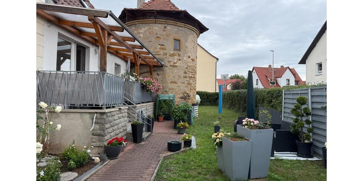 Einfamilienhaus Hofheim in Unterfranken - 4 Zimmer, 90 m&sup2;, 195.000&euro; | Angebot:25550427