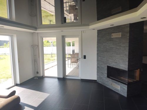 Wohn- und Geschäftshaus mit 2 Garagen und 3 Stellplätzen in 97502 Euerbach zwischen Schweinfurt und Würzburg (ID 10633) - Einfamilienhaus Euerbach Euerbach | Angebot:25521330