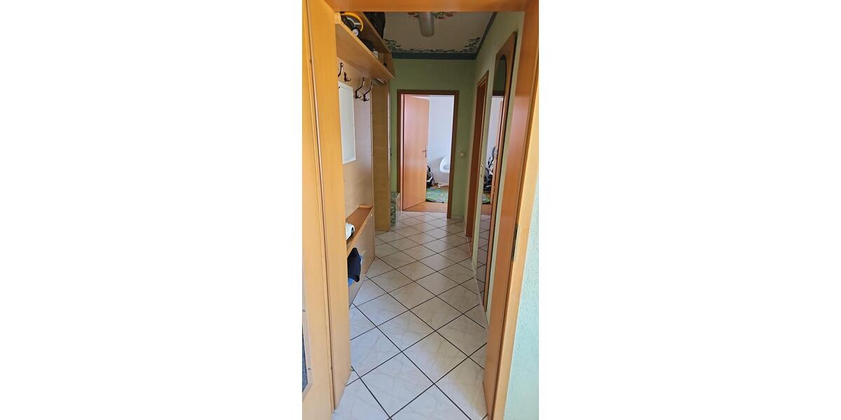 Erdgeschoßwohnung Bergtheim - 3 Zimmer, 75 m&sup2;, 800&euro; | Angebot:26615828