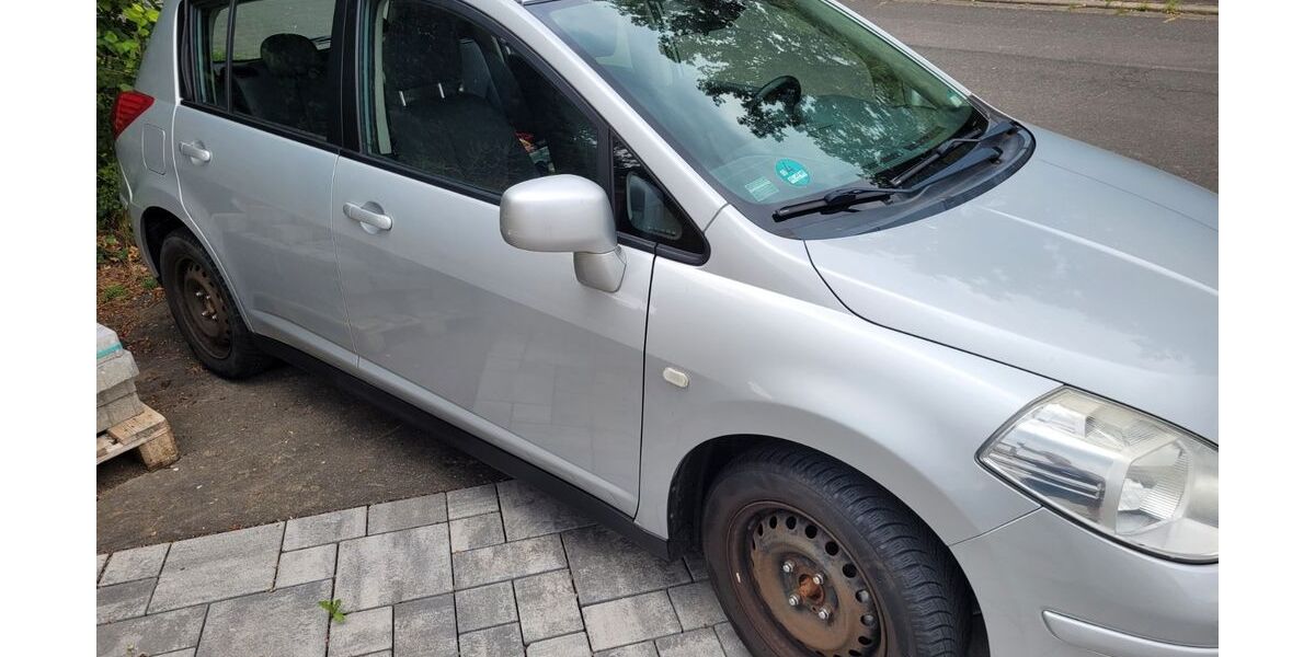 Nissan Tiida 145.000 km 2.000 &euro; Üchtelhausen 97532