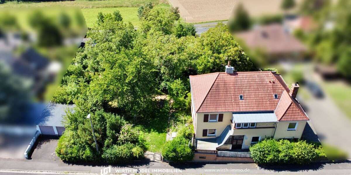 Einfamilienhaus Schweinfurt Haardt - 9 Zimmer, 223 m&sup2;, 900.000&euro; | Angebot:22459882