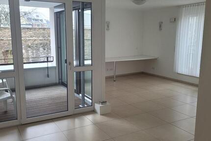 Wohnung Schweinfurt Gartenstadt - 5 Zimmer, 173 m&sup2;, 1.900&euro; | Angebot:26004629