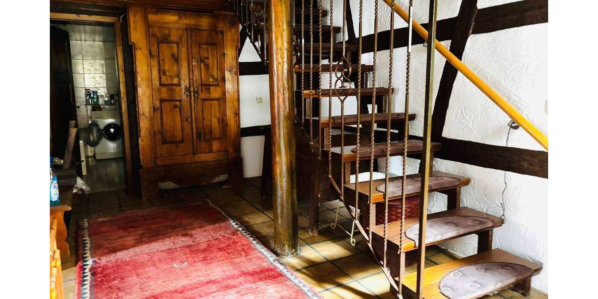 Einfamilienhaus Hofheim - 1 Zimmer, 280 m&sup2;, 340.000&euro; | Angebot:26930536