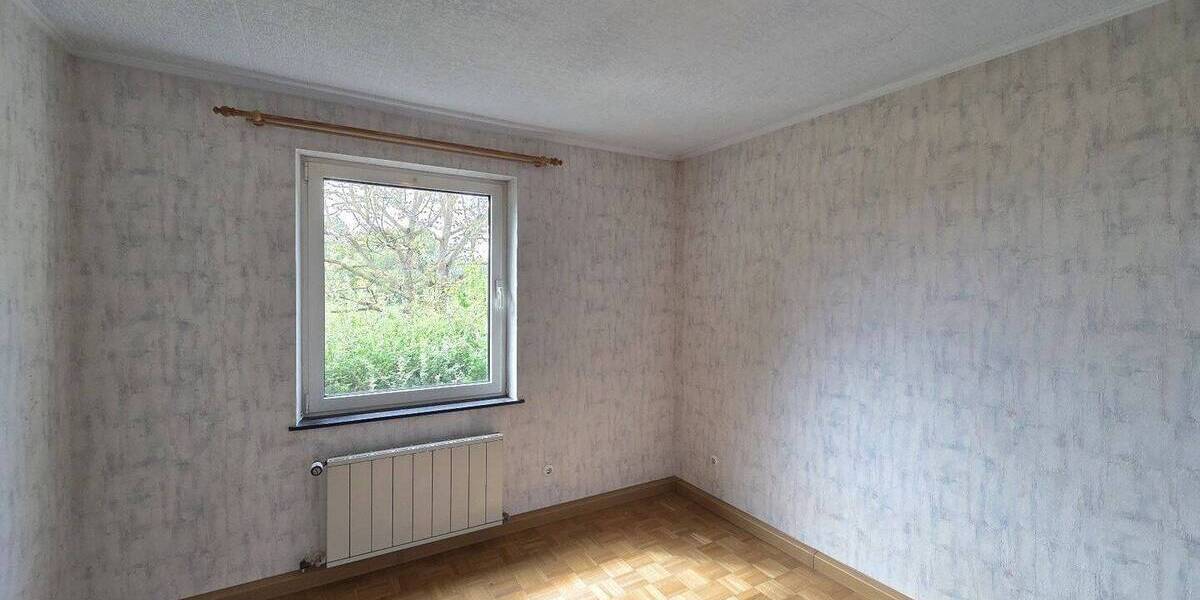 Mehrfamilienhaus, Wohnhaus Hofheim - 7 Zimmer, 150 m&sup2;, 265.000&euro; | Angebot:26930532