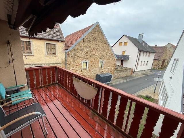 Einfamilienhaus Volkach Eichfeld - 6 Zimmer, 160 m&sup2;, 1.450&euro; | Angebot:26273088