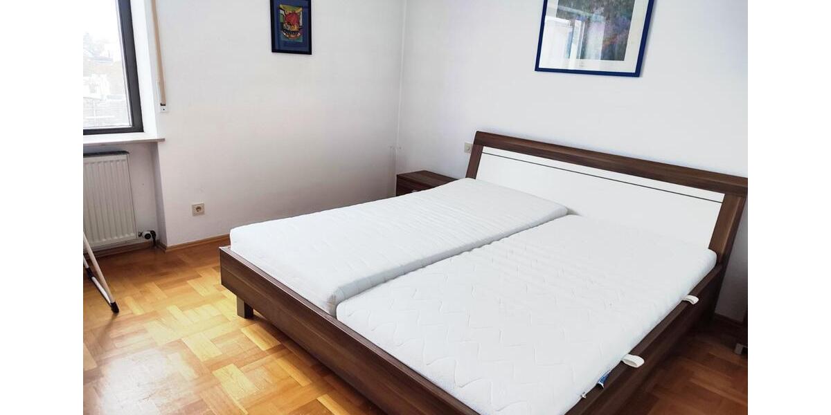 Etagenwohnung Volkach - 3 Zimmer, 89 m&sup2;, 800&euro; | Angebot:25059111