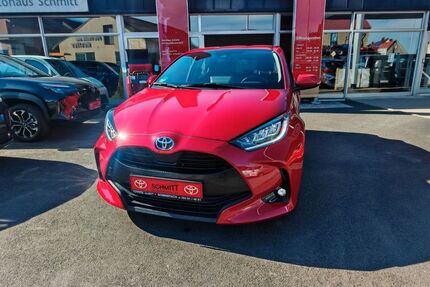 Toyota Yaris 11.800 km 18.900 &euro; Sommerach 97334
