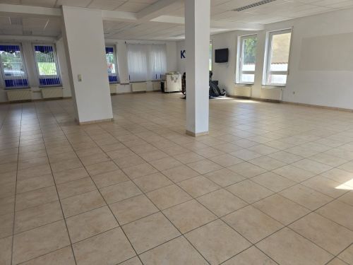 Gewerberäume Büro Physiotherapie, Fahrschule in 97421 Schweinfurt (ID 10618) - Gewerbeobjekt Schweinfurt (Innenstadt) Schweinfurt (Innenstadt) | Angebot:25300567