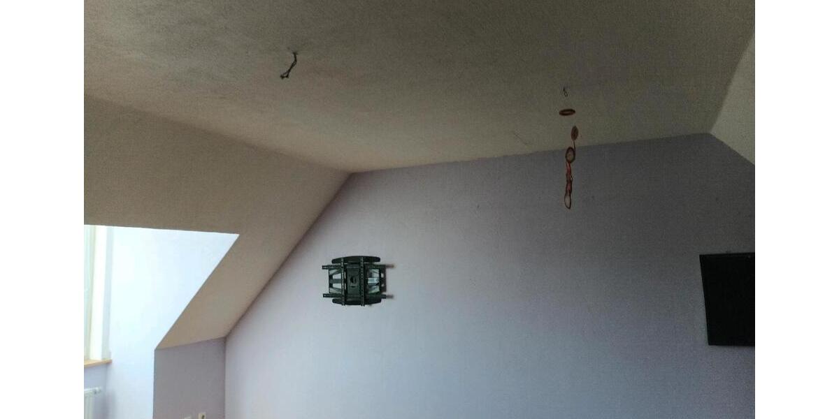 Etagenwohnung Arnstein - 8 Zimmer, 200 m&sup2;, 300.000&euro; | Angebot:26024338