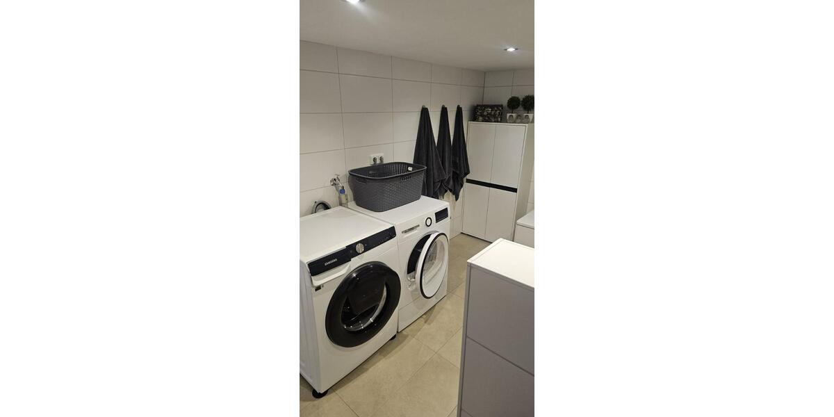 Erdgeschoßwohnung Euerdorf - 3 Zimmer, 114 m&sup2;, 1.000&euro; | Angebot:25650977