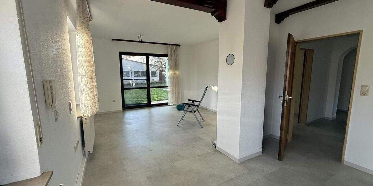 Mehrfamilienhaus, Wohnhaus Dettelbach Bibergau - 7 Zimmer, 187 m&sup2;, 750.000&euro; | Angebot:25682720