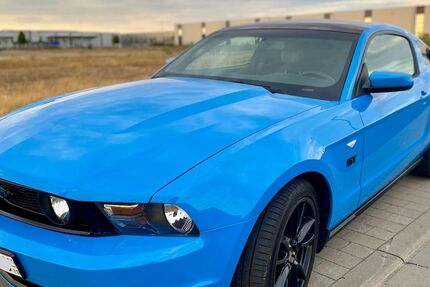 Ford Mustang 90.800 km 24.900 &euro; Schweinfurt 97421