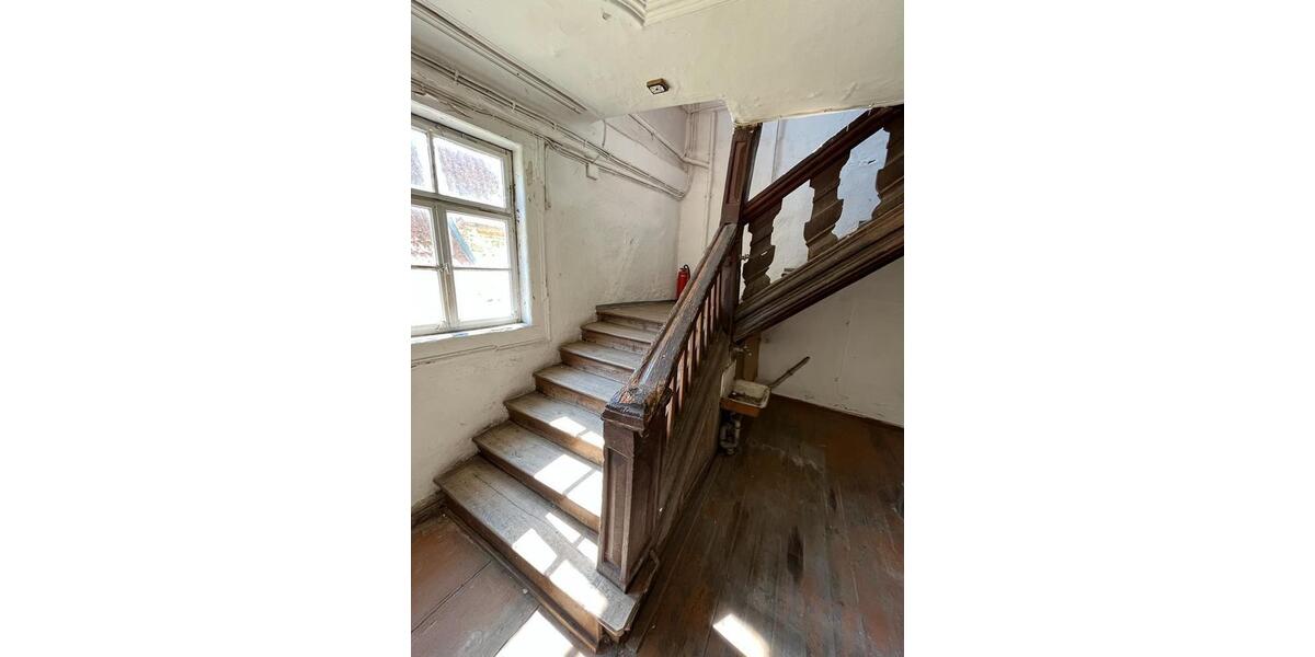 Mehrfamilienhaus, Wohnhaus Volkach - 18 Zimmer, 460 m&sup2;, 599.000&euro; | Angebot:26096812