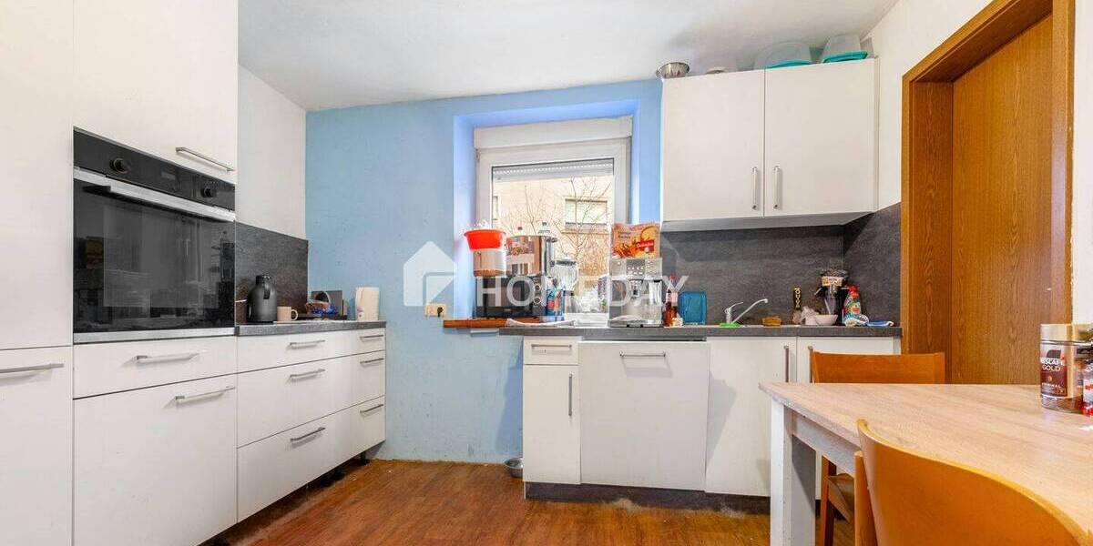 Einfamilienhaus Bergtheim Opferbaum - 8 Zimmer, 220 m&sup2;, 335.000&euro; | Angebot:25684249