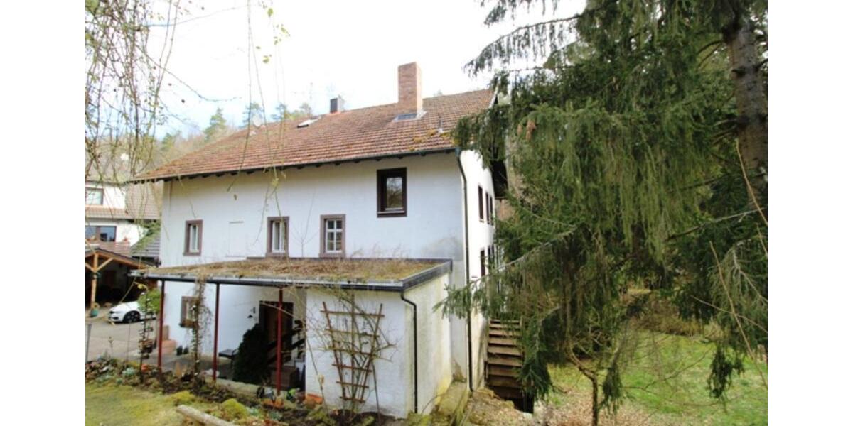 Etagenwohnung Königsberg in Bayern - 3 Zimmer, 170 m&sup2;, 1.340&euro; | Angebot:25378286