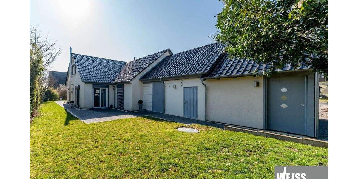 Einfamilienhaus Werneck Schraudenbach - 6 Zimmer, 207 m&sup2;, 699.500&euro; | Angebot:25703515