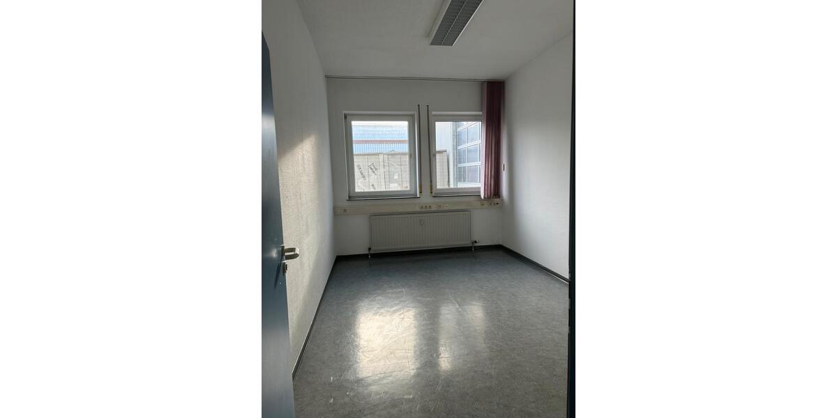 Gewerbeobjekt Hohenroth - 1.800&euro; | Angebot:21914383