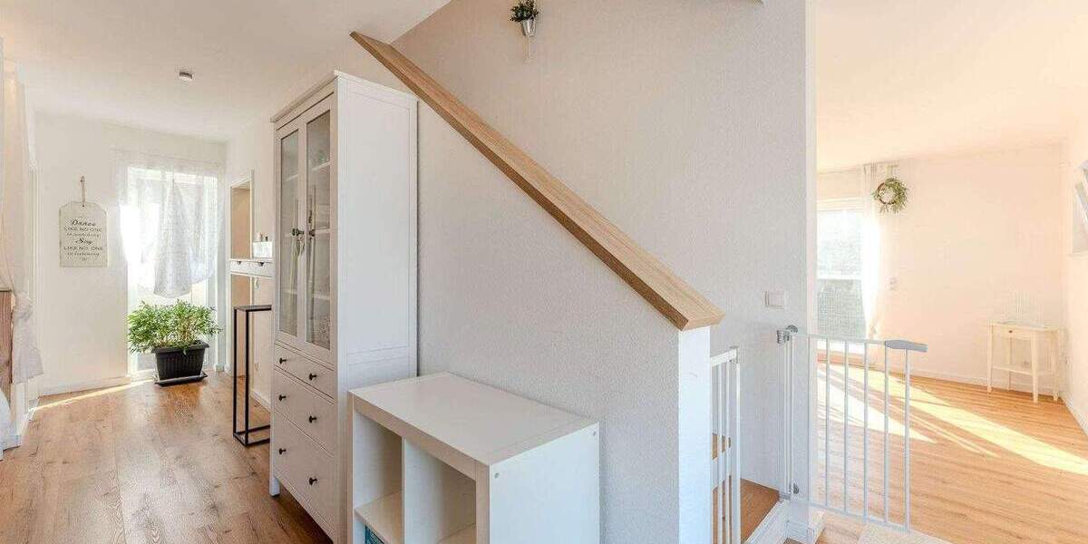 Einfamilienhaus Werneck Schraudenbach - 5 Zimmer, 144 m&sup2;, 499.500&euro; | Angebot:25745957