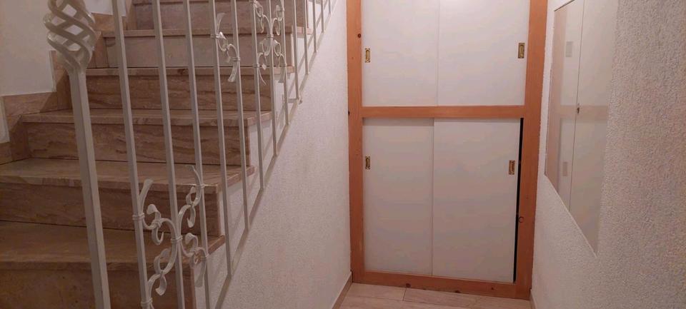 Etagenwohnung Bad Kissingen - 5 Zimmer, 130 m&sup2;, 850&euro; | Angebot:25309067