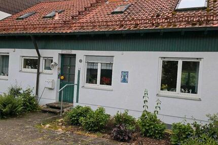 Haus Hohenroth - 9 Zimmer, 181 m&sup2;, 325.000&euro; | Angebot:26780713