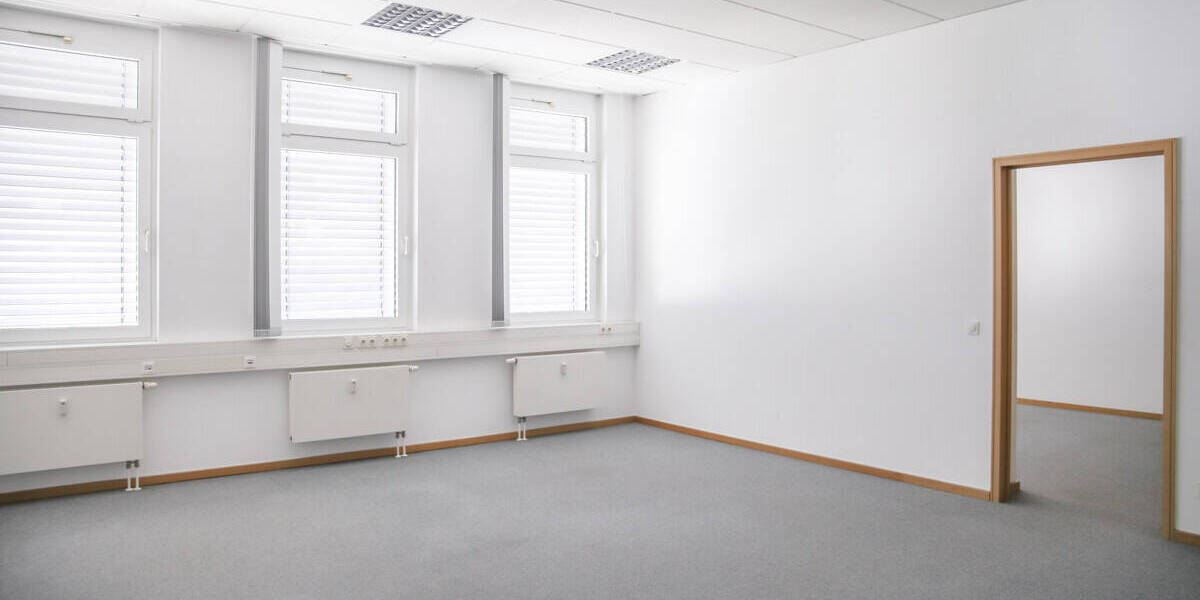 Gewerbeobjekt Schweinfurt Innenstadt - 5 Zimmer, 248 m&sup2;, 1.984&euro; | Angebot:25734201