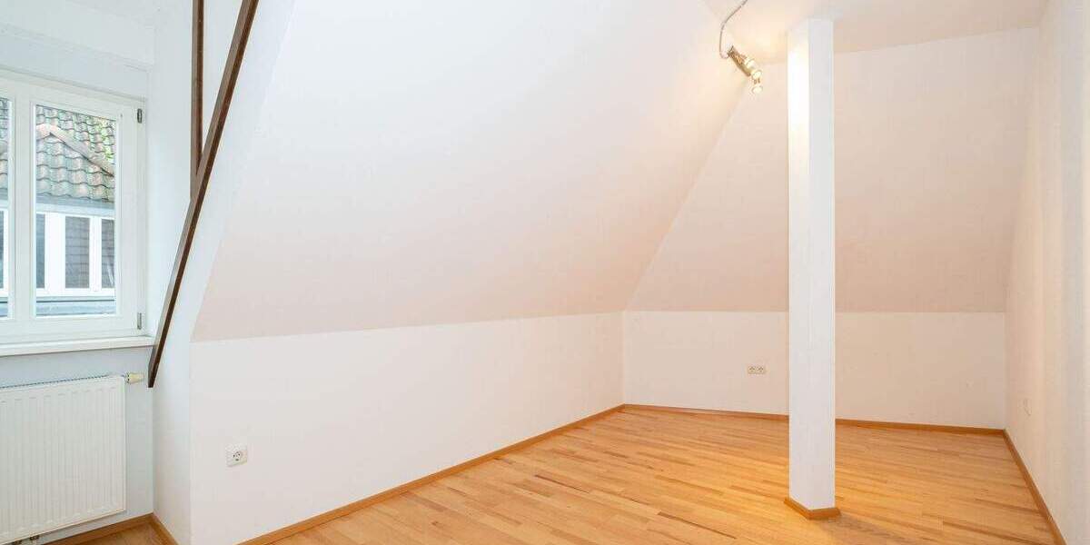 Etagenwohnung Schweinfurt Altstadt - 4 Zimmer, 104 m&sup2;, 359.900&euro; | Angebot:25779408