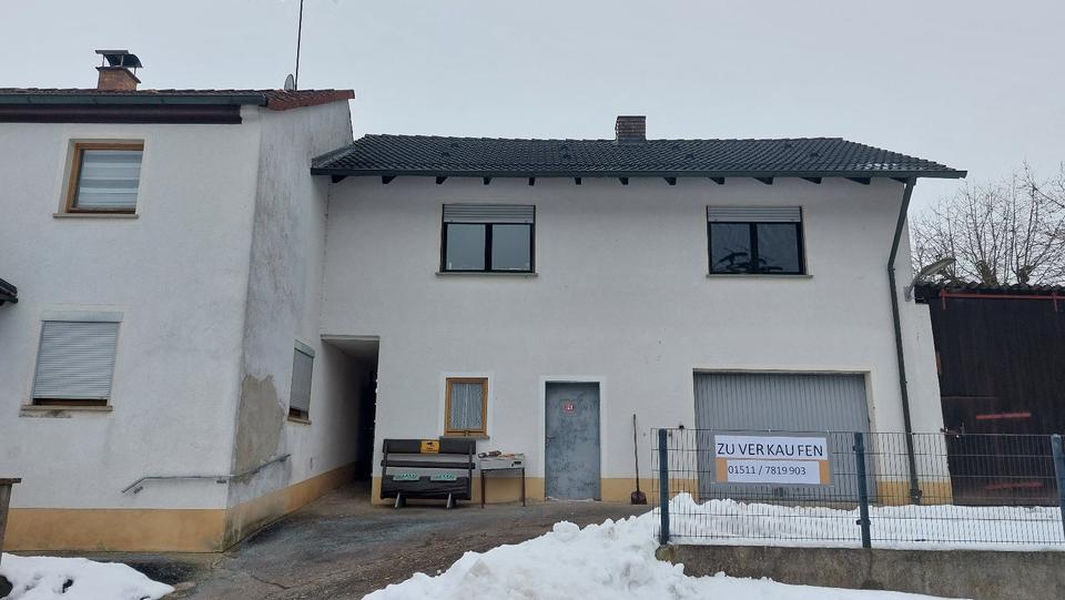 Einfamilienhaus Rauhenebrach - 4 Zimmer, 130 m&sup2;, 249.000&euro; | Angebot:25220820