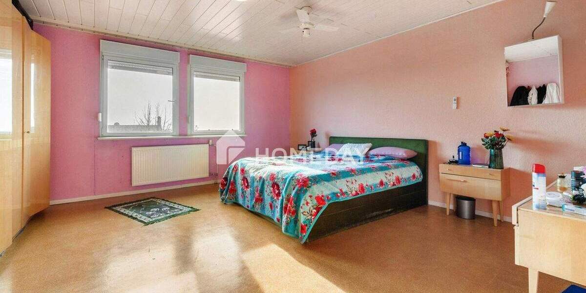 Einfamilienhaus Volkach Gaibach - 7 Zimmer, 230 m&sup2;, 350.000&euro; | Angebot:25689191