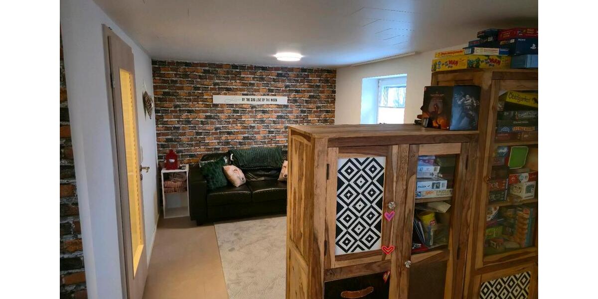 Einfamilienhaus Stadtlauringen - 5 Zimmer, 116 m&sup2;, 175.000&euro; | Angebot:26030096