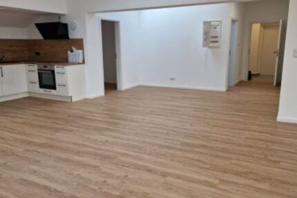 Ein Traum! Schicke 3-Zimmer-Eigentumswohnung mit Balkon in 97421 Schweinfurt (ID 10284) - Wohnung Schweinfurt (Altstadt) Schweinfurt (Altstadt) | Angebot:23773718