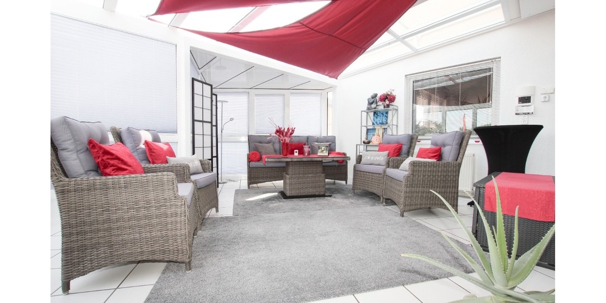 Sehr gepflegtes, freistehendes Mehrfamilien- Generationenhaus, zur Eigennutzung und Kapitalanlage - Mehrfamilienhaus, Wohnhaus Poppenhausen | Angebot:25374817