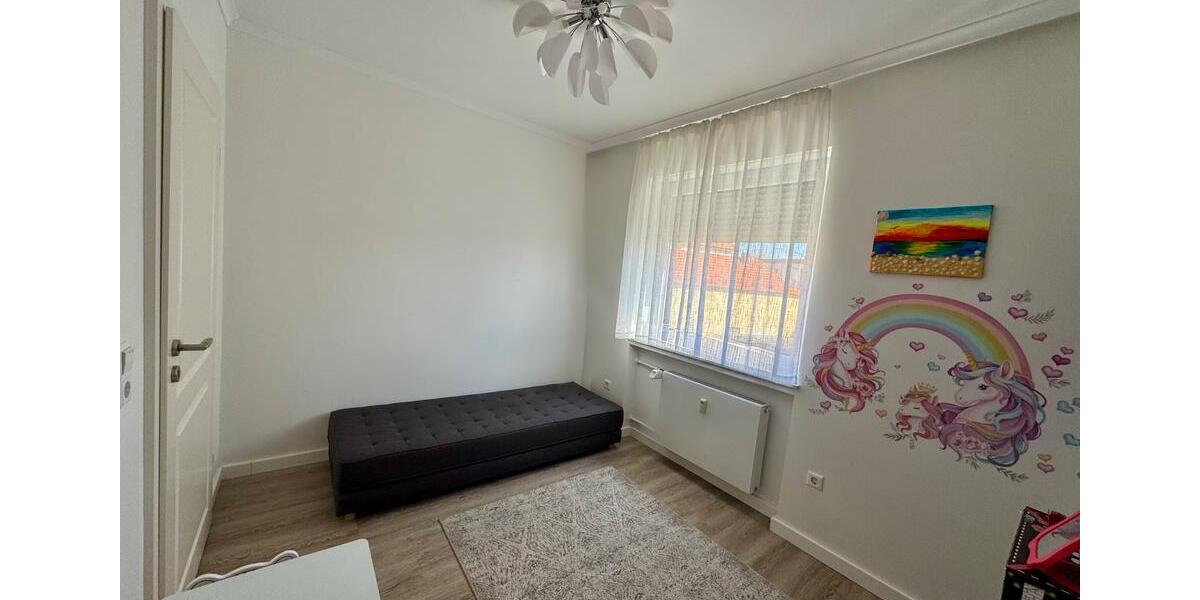 Etagenwohnung Schweinfurt Gartenstadt - 3 Zimmer, 72 m&sup2;, 218.000&euro; | Angebot:26211373
