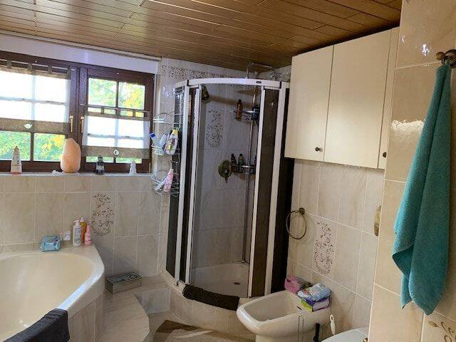 Etagenwohnung Haßfurt - 3 Zimmer, 100 m&sup2;, 800&euro; | Angebot:26930488