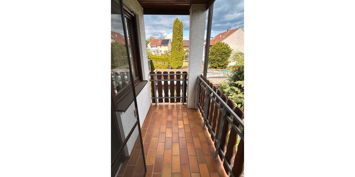 Doppelhaushälfte Niederwerrn - 7 Zimmer, 140 m&sup2;, 425.000&euro; | Angebot:25605904