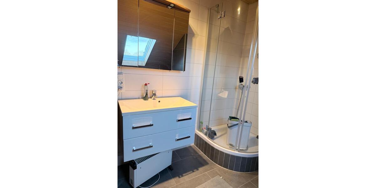 Dachgeschoßwohnung Schweinfurt Bellevue - 2 Zimmer, 40 m&sup2;, 490&euro; | Angebot:25899354